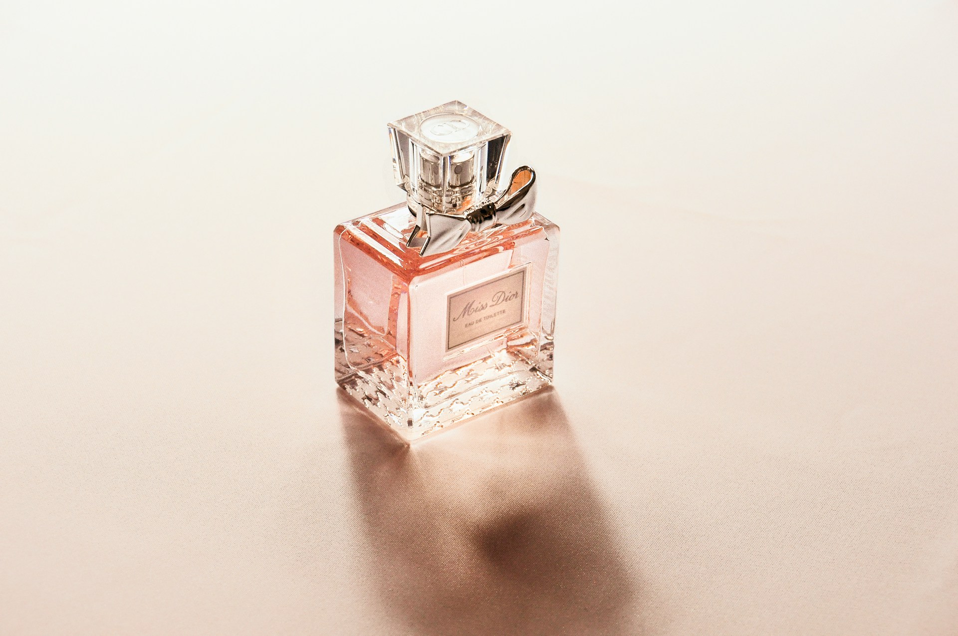 A Symphony of Scents: Perfumes That Embody Grace and Style